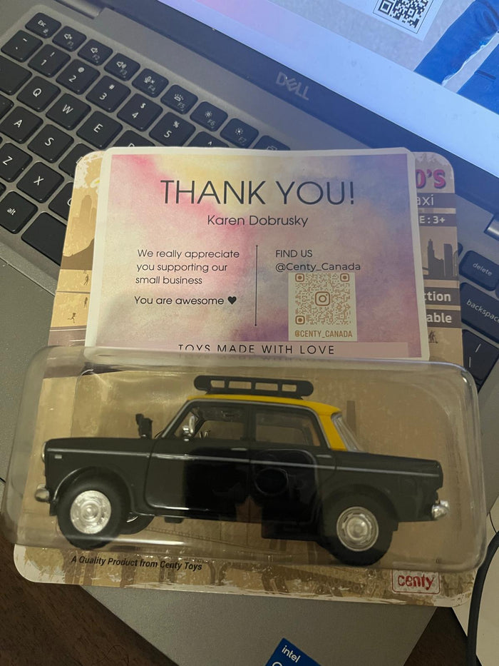 Personalised thank-you card with Centy Canada toy